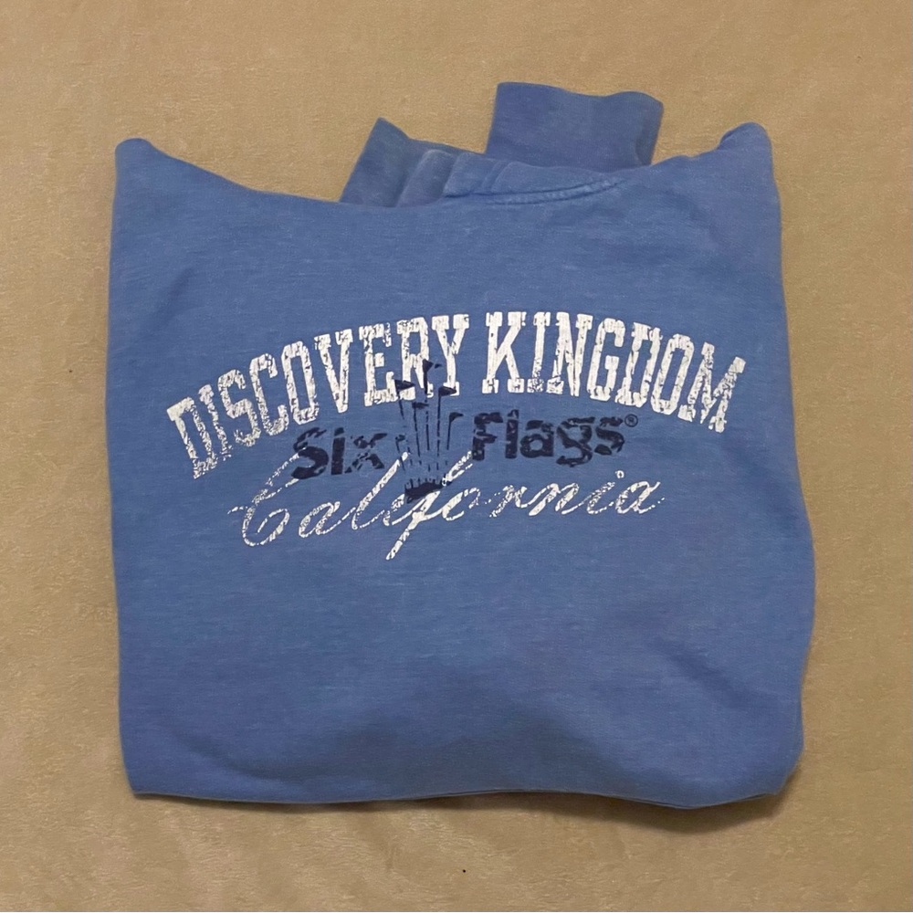 vintage six flags blue hoodie